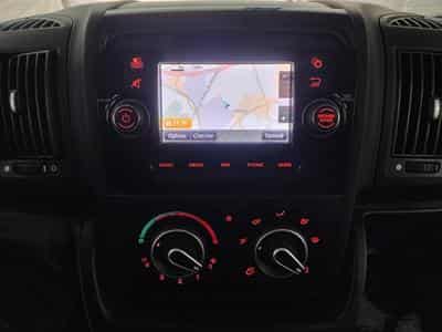 Peugeot Boxer 2.2 BlueHDi 140cv L1H1 NAVI / RADAR / CRUISE (2021) - Foto 11