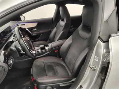 Mercedes CLA 200 d AMG Line (2023) - Foto 7