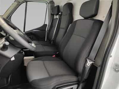 Renault Master 2.3 dCi 35 L2H2 Grand Confort NAVI / CLIM (2023) - Foto 7