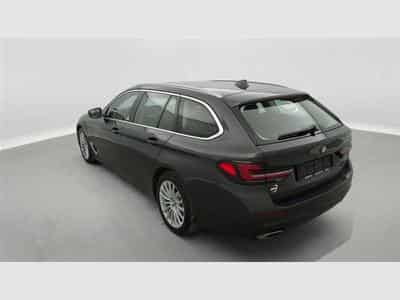 BMW 520 Touring 520eA PHEV Cuir / Navi / Led (2022) - Photo 2