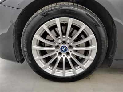BMW 520 Touring 520eA PHEV Cuir / Navi / Led (2022) - Photo 6