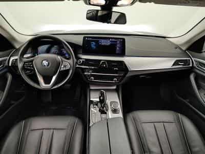 BMW 520 Touring 520eA PHEV Cuir / Navi / Led (2022) - Photo 8