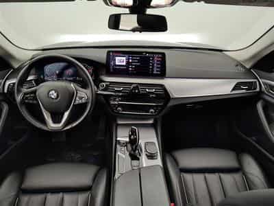 BMW 518 Touring 518 dA MHEV NAVI / CUIR SPORT / FULL LED (2023) - Foto 8