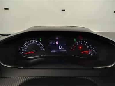 Peugeot 2008 1.2 Active Pack 130CV/NAVI/LED/JA16/PDC (2023) - Photo 10