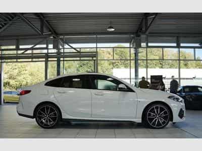 BMW 218 i M Sport *2.H *Sportsitze *H&K (2023) - Photo 6