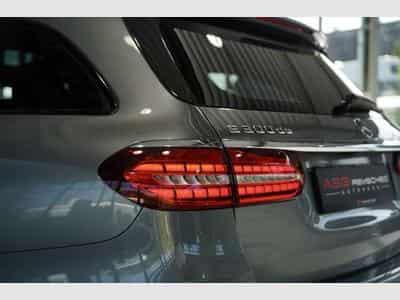 Mercedes E 300 de T AMG Line *2.H *Pano *Night *BURM *AHK (2022) - Photo 14