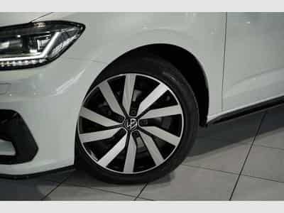 VW Touran R Line *ACC *Pano *Standhzg *AHK *Kamera (2021) - Photo 3