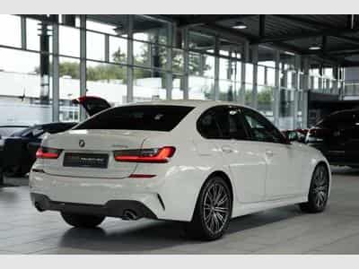 BMW 330 e Limousine M Sport *LiveCockpit *Alcantara (2020) - Foto 7