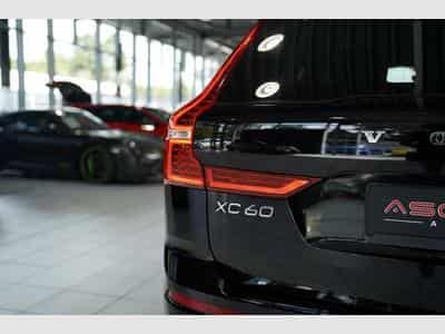 Volvo XC60 Inspriction 4WD *1.Hand *Digital *GSD *360 (2022) - Photo 12
