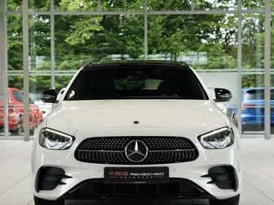 Mercedes E 300 e T AMG Line *Pano *BURM *Night (2021) - Photo 3