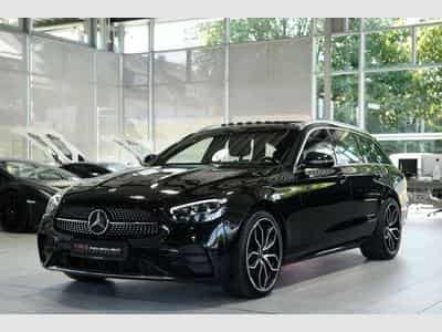 Mercedes E 300 d T 4M AMG Line *2.H *19 *GSD *AHK *MwSt. (2021) - Photo 4