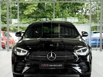 Mercedes E 300 de 4M Limousine AMG Line 2.H *Pano *Night (2021) - Photo 3