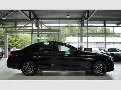 Mercedes E 300 de 4M Limousine AMG Line 2.H *Pano *Night (2021) - Photo 6