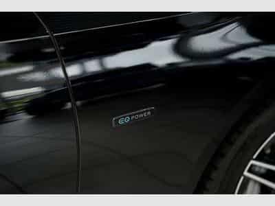 Mercedes E 300 de 4M Limousine AMG Line 2.H *Pano *Night (2021) - Photo 11