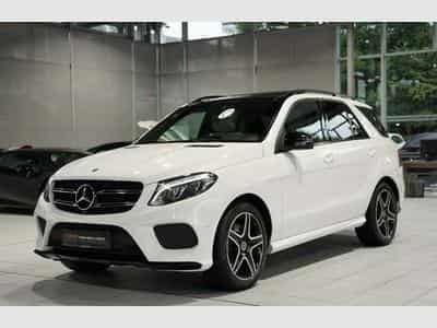 Mercedes GLE 350 d 4M 9G-Tr. AMG Line *Pano *Luft *HK * (2017) - Photo 4