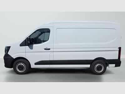 Renault Master BLUE DCI 130 L2H2 3T5 TR EXTRA (2025) - Foto 4