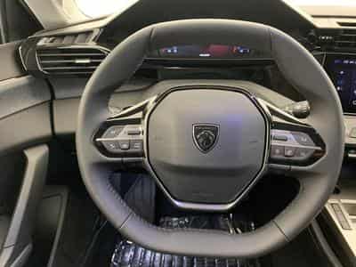 Peugeot 308 HYBRID 145 E-DCS6 ALLURE (2026) - Foto 15