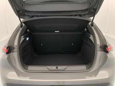 Peugeot 308 BLUEHDI 130CH S&S EAT8 ALLURE (2026) - Foto 11