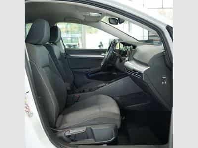 VW Golf 2.0 TDI Move *ACC *Kamera *AHK *Digital (2024) - Photo 14
