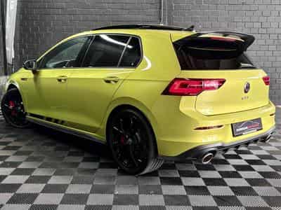 VW Golf GTI Clubsport 2.0 TSI 300 CV DSG7 * DCC *PANO*MATRIX* *HARMA (2024) - Foto 4