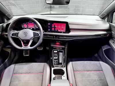 VW Golf GTI Clubsport 2.0 TSI 300 CV DSG7 * DCC *PANO*MATRIX* *HARMA (2024) - Foto 7