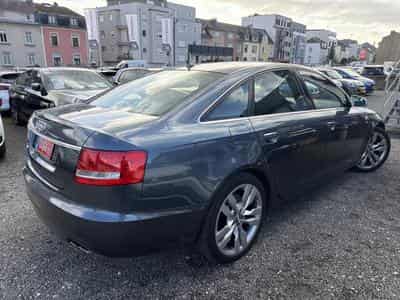 Audi S6 V10 5.2 FSI AUTO QUATTRO (2006) - Photo 5