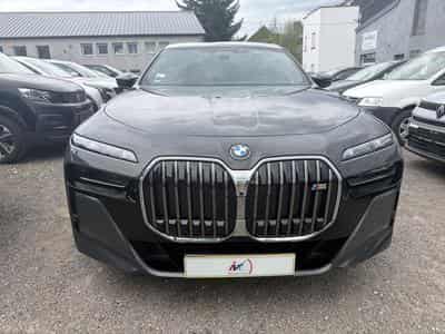 BMW M760 M760E XDRIVE (2026) - Photo 2