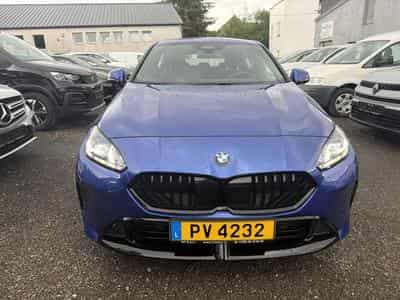 BMW 118 2.0DA PACK M 150CV AUTO (2025) - Photo 2