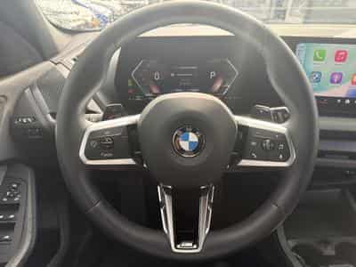 BMW 118 2.0DA PACK M 150CV AUTO (2025) - Photo 14