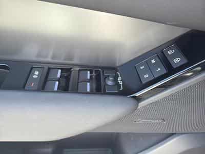 Land-Rover Range Rover Velar P400e SE 300CV HYBRIDE/ESSENCE (2023) - Photo 13