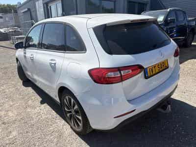 Mercedes B 180 136CV AUTO ATT-REM. (2021) - Photo 5