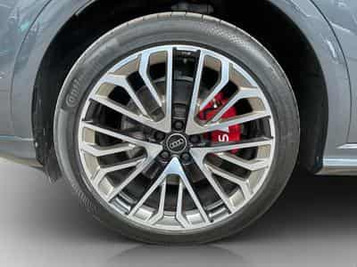 Audi SQ5 SB+Quattro+S-Tronic+Pano+Luft.+AHK (2025) - Photo 8