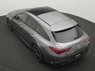 Mercedes CLA 180 AMG-Line (2025) - Photo 13