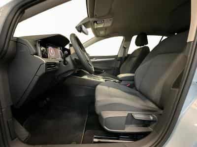 VW Golf Life+DSG+Navi+LED (2025) - Photo 11
