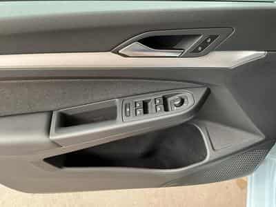 VW Golf Life+DSG+Navi+LED (2025) - Photo 14