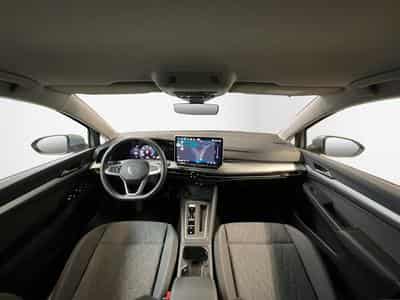 VW Golf Life+DSG+Navi+LED (2025) - Photo 2
