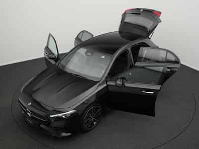 Mercedes A 200 AMG-Line Multi+Kamera+Night+19" (2025) - Photo 14