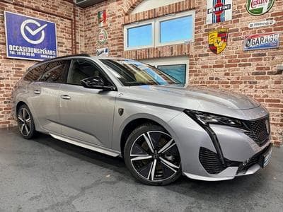Peugeot 308 308 SW 1.6 220cv Hyb-Ess Auto GT (2024) - Photo 1