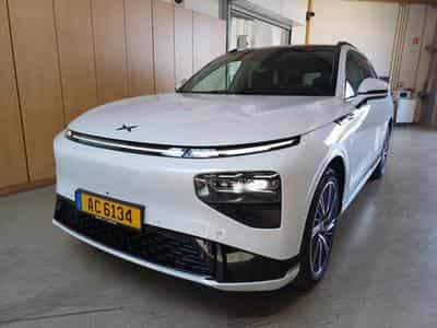 Xpeng G9 (2024) - Photo 1
