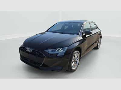Audi A3 TFSI Mild Hybrid 150 S tronic 7 Design (2026) - Foto 3