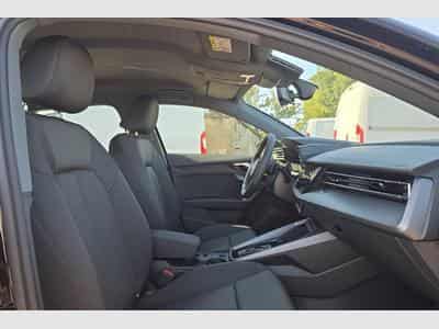 Audi A3 TFSI Mild Hybrid 150 S tronic 7 Design (2026) - Foto 9