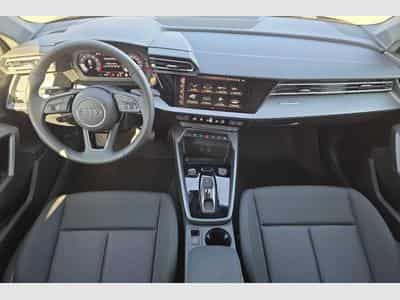 Audi A3 TFSI Mild Hybrid 150 S tronic 7 Design (2026) - Foto 12
