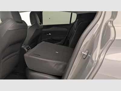Peugeot 308 Hybrid 145 e-DCS6 Allure (2025) - Foto 12