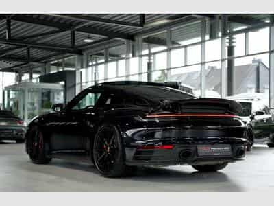 Porsche 911 Coupé Carrera 4S *Chrono *Pano*S-Abgas (2023) - Photo 9