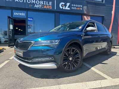 Skoda Superb 4x4 DSG Scout jusqu'à 48 mois de garantie (2020) - Photo 2