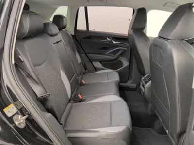 VW Tiguan 1.5 eTSI 131ch DSG7 VW Edition (2025) - Photo 10