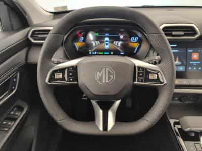 Mg ZS 1.5 L Hybrid+ 197 ch Luxury (2025) - Photo 14