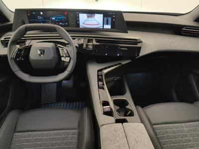 Peugeot 3008 Hybrid 145 e-DCS6 Allure (2025) - Photo 13