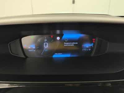 Peugeot 308 Hybrid 145 e-DCS6 Allure (2025) - Photo 13