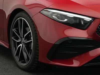 Mercedes A 200 d AMG-Line Multi+Kamera+AHK+19"+Night (2025) - Photo 9
